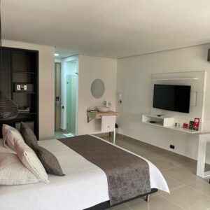 HOTEL MERLOTT